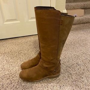 Teva De La Vina Dos waterproof boot